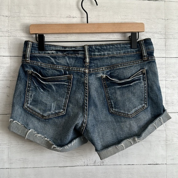 I & M Jeans Distressed Shorts | SIZE L - Picture 2 of 7